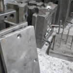 What are the advantages and disadvantages of swing doors